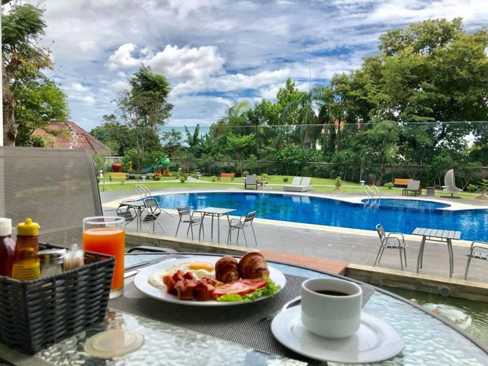 Apartamento The Park Vientiane Ban Nongdouang Exterior foto